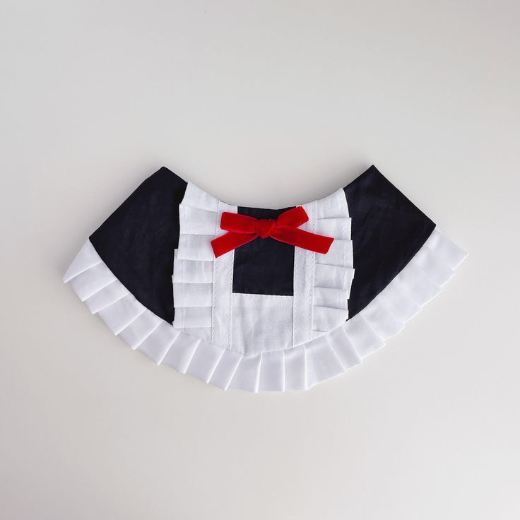 YẾM CÔ GIÚP VIỆC CHO CÚN MÈO HƠI BỊ DỄ THƯƠNG