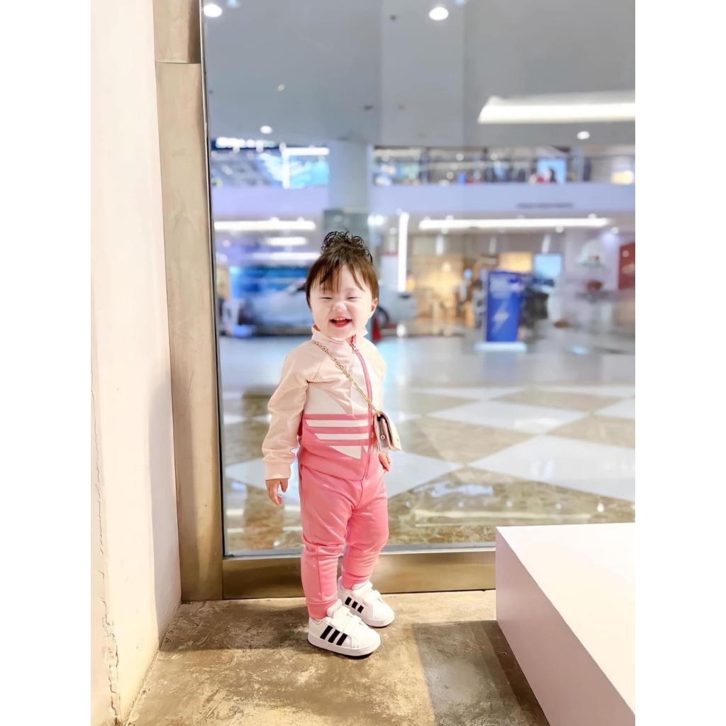 YO BỘ THỂ THAO HỒNG ÁO KHÓA DÀI TAY CHO BÉ