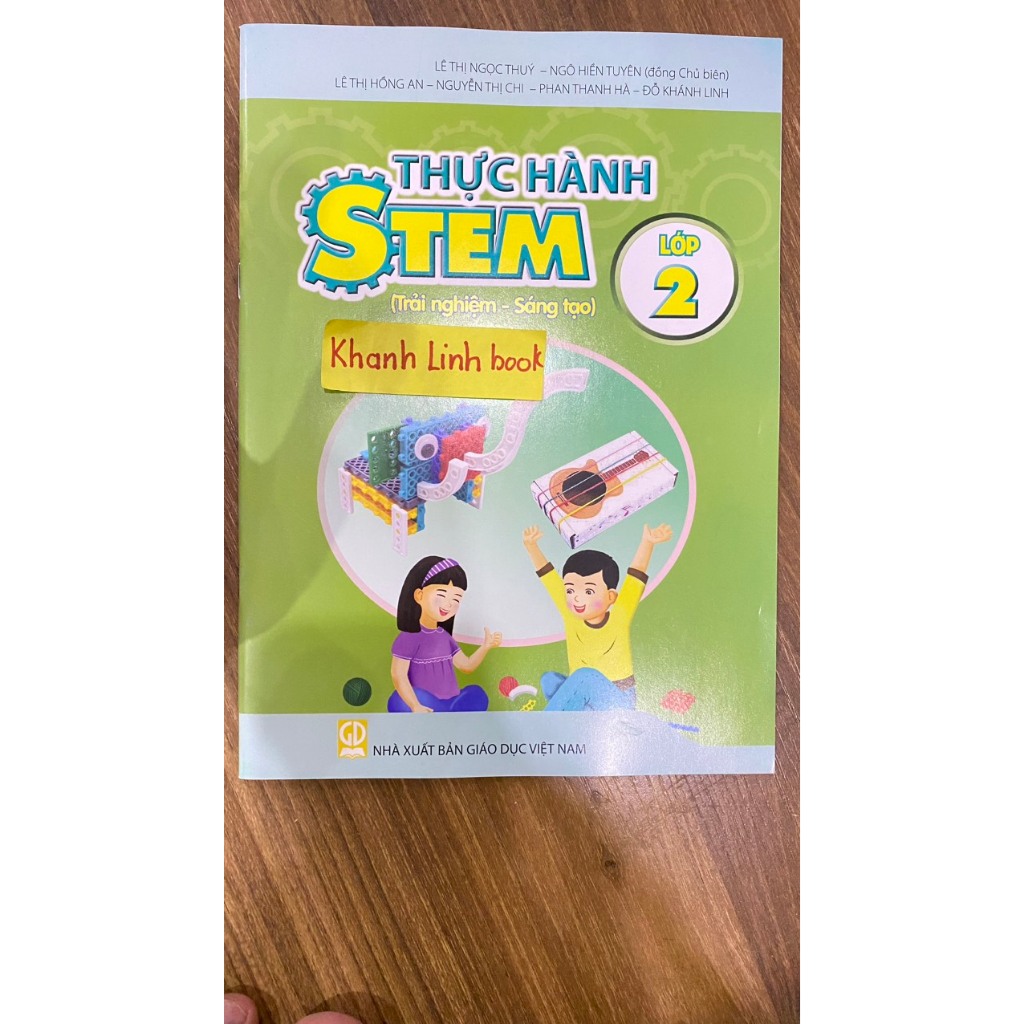 Sách - thực hành stem lớp 2