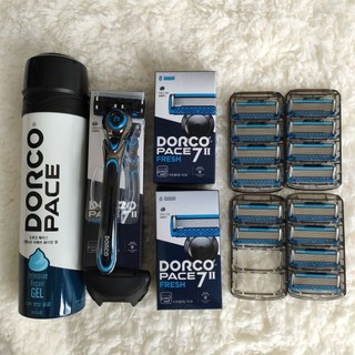 DORCO PACE 7II FRESH(Hộp gồm1 dao cạo kèm lưỡi+14 đầu dao thay thế+1 bọt cạo râu 210ml) Nội địa Hàn
