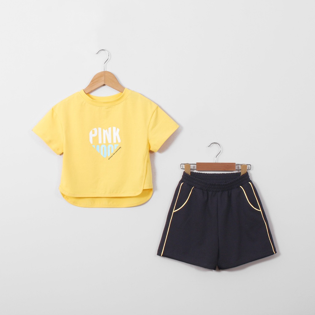 Bộ Quần Đùi Áo Ngắn Tay In Chữ Pink Bé Gái