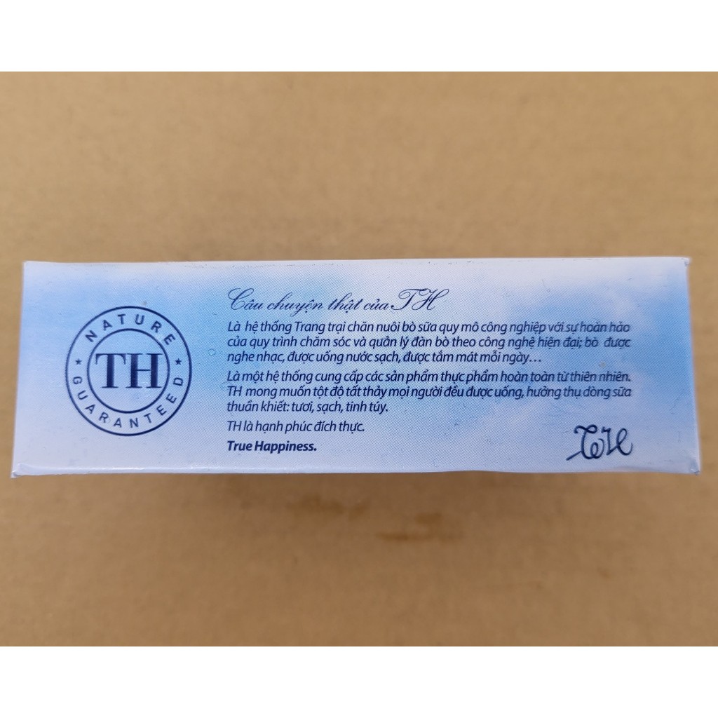 TH TRUE - khối 200g - BƠ LẠT TỰ NHIÊN / Natural Unsalted Butter