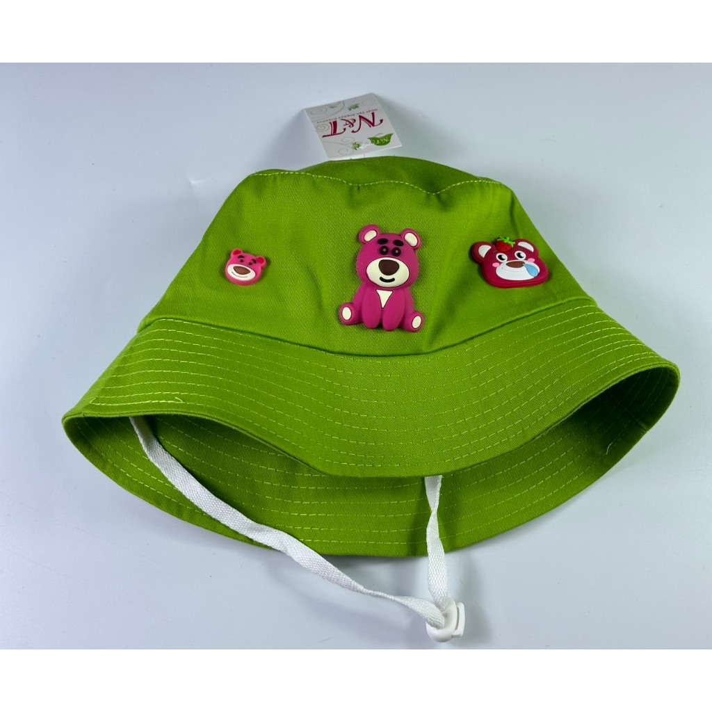 Mũ trẻ em có dây đính sticker cho bé từ 2 - 5 tuổi, M189