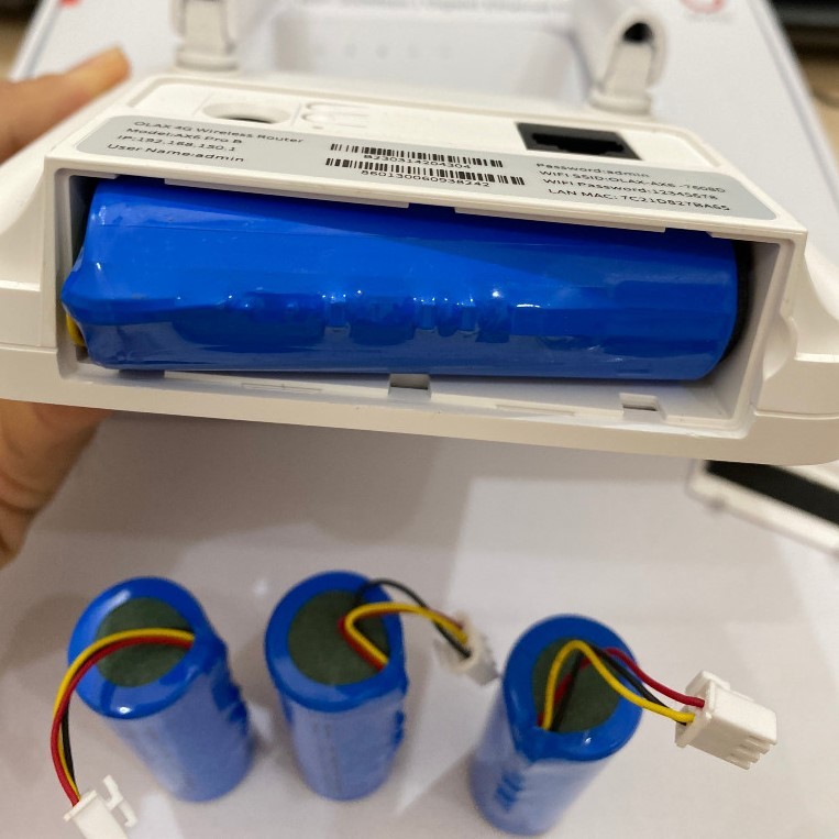 Pin Olax AX6 Pro - Pin thay thế bộ phát Olax AX6 Pro dung lượng 4000mAh