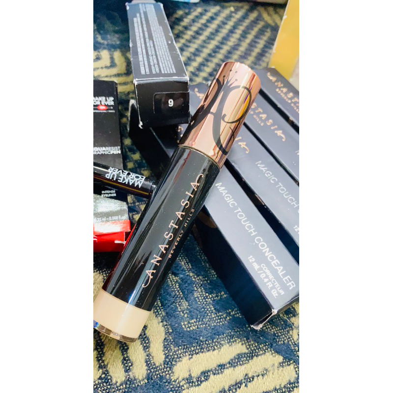 Concealer Anastasia che khuyết điểm