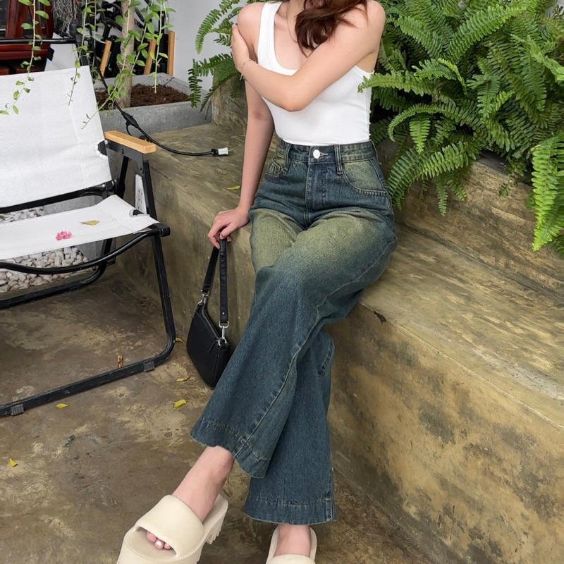 Quần jean ống suông lưng cao lai 4 phân không co giãn