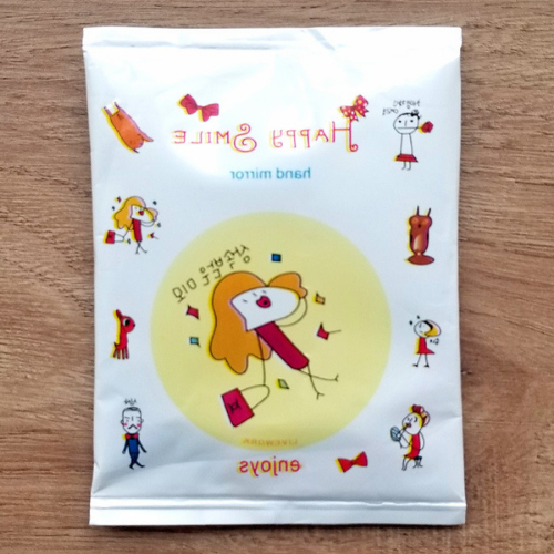 Gương trang điểm cầm tay mini hoạ tiết dễ thương Hàn Quốc G660 - Hasara