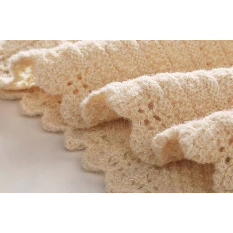 Áo len cổ lá Vân.melo màu hồng dễ thương, bánh bèo cute