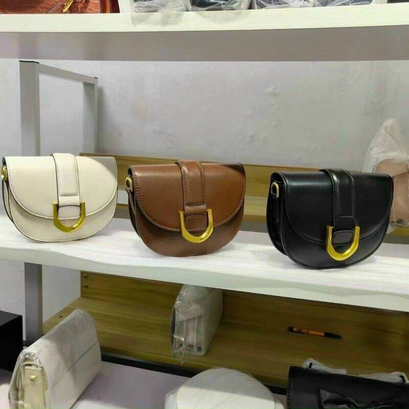 Túi CK Móng size 19