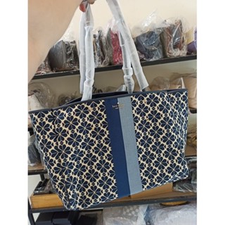 Siêu phẩm Big Size Tote cho chị em.Hàng hiếm đỉnh Kate Spade
