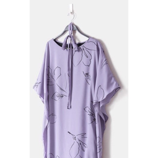 BEUCLOSET - Đầm lụa form suông thanh lịch