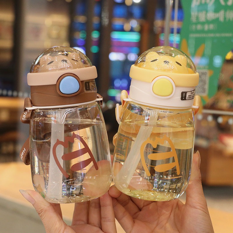 Jack 2023 Mới 550ml Phim hoạt hình dễ thương Cốc nước trẻ em với ống hút và dây nâng