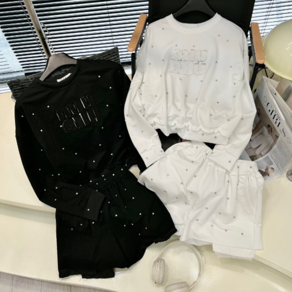 Sét đồ nữ DEMAY, áo dài tay đính đá mix sooc trẻ trung