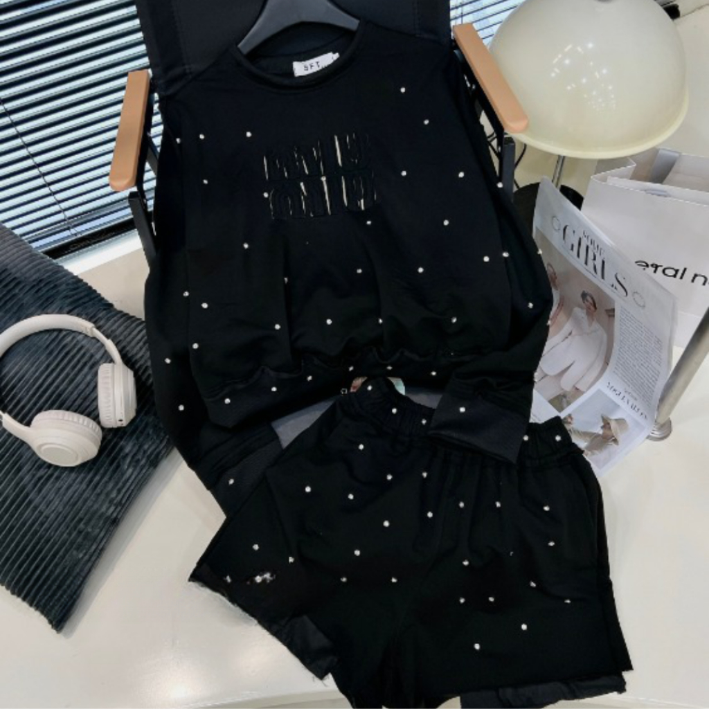 Sét đồ nữ DEMAY, áo dài tay đính đá mix sooc trẻ trung