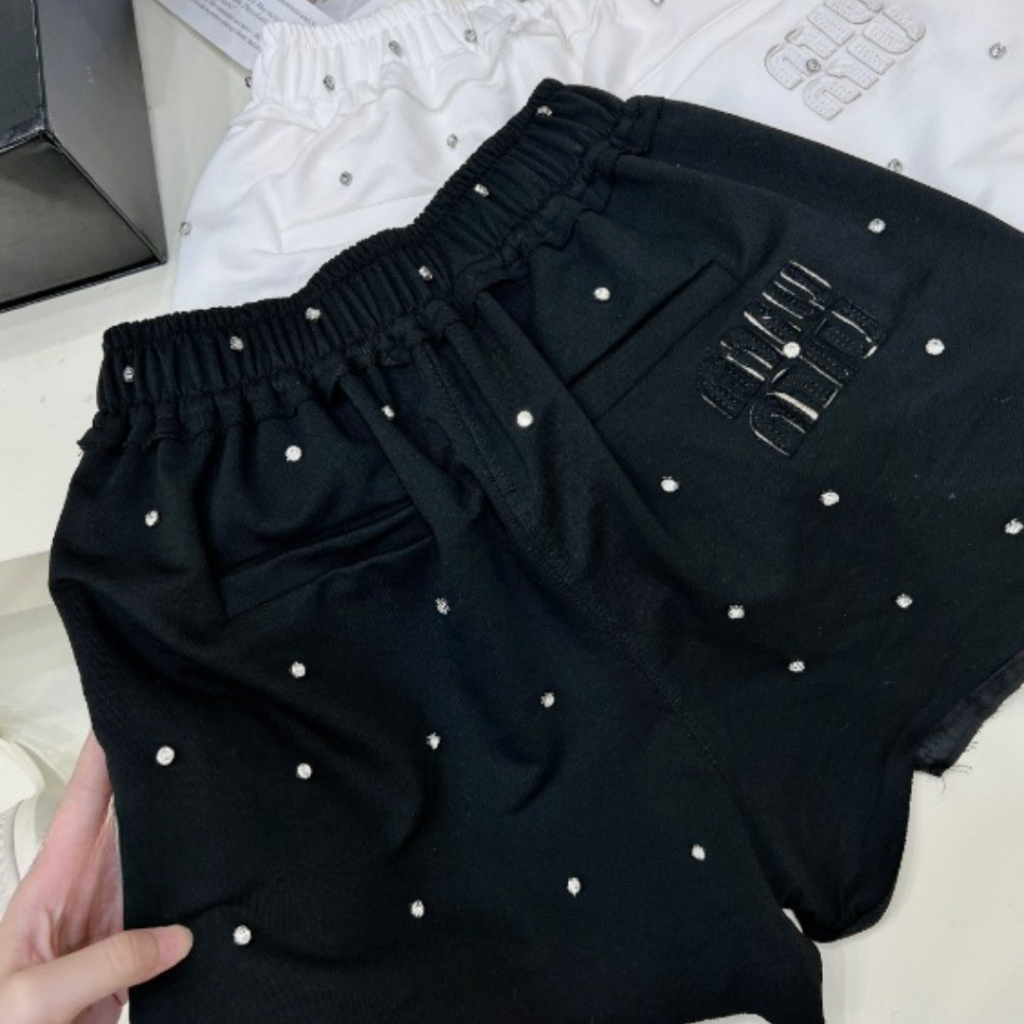 Sét đồ nữ DEMAY, áo dài tay đính đá mix sooc trẻ trung