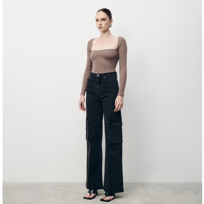 Áo thun nữ tay dài cổ vuông, là min - BROWN SQUARE NECK TOP