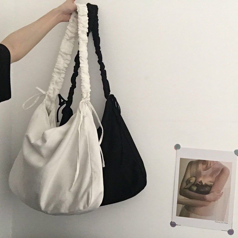 Túi đeo chéo chun dây trơn suông phong cách vintage - Túi đựng đồ form unisex thiết kế basic phong cách đường phố