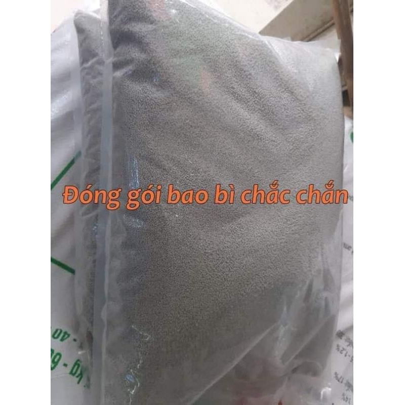 Cát vệ sinh cho mèo hàng Vn sản xuất bao 15 lít hương hoa lài thơm dịu, thích hợp với mọi giống mèo