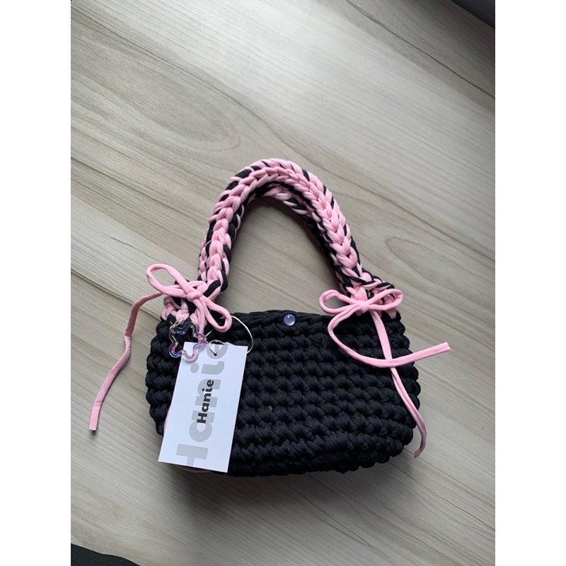 Túi len trái bí blackpink có nơ hai bên tặng kèm dây đeo chéo