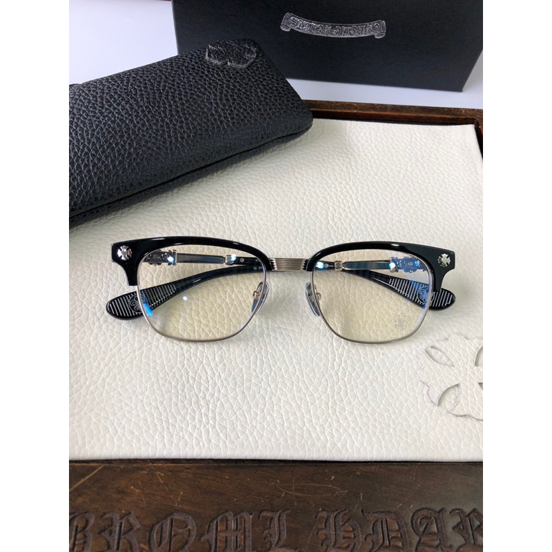 Kính mắt cao cấp nửa vành gọng kính chromehearts BONENNOISSEUR fullbox