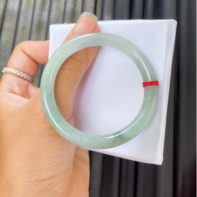 Vòng C thạch phỉ thuy bản liền vân bay