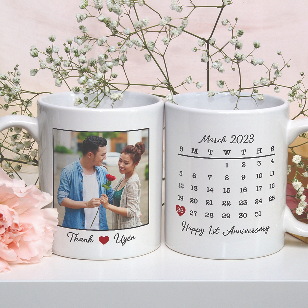 Ly sứ quà tặng in hình kỉ niệm tình yêu