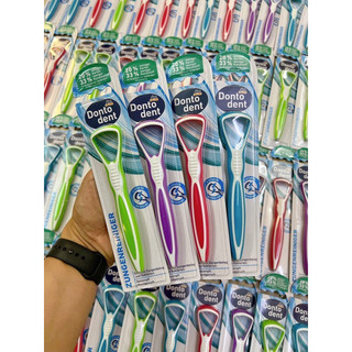 CẠO LƯỠI DONTODENT GIÚP LÀM SẠCH VÀ VỆ SINH LƯỠI.