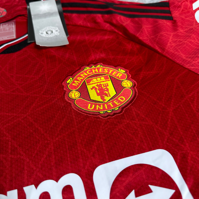 Áo bóng đá Player CLB MU sân nhà - Mùa giải 2023/2024 - Vải gai Thái độ bền cao, khô thoáng - Áo màu đỏ truyền thống