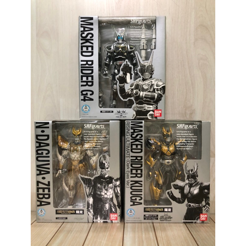 Mô hình SHFiguarts Kamen Rider