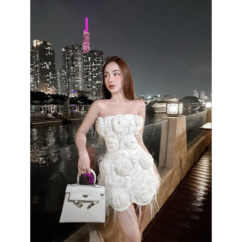 ĐẦM CÚP ĐÍNH BÔNG OB05088