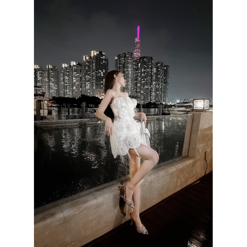 ĐẦM CÚP ĐÍNH BÔNG OB05088