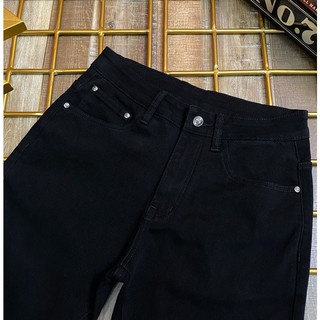 Quần jeans đen trơn gấu rách Brocode