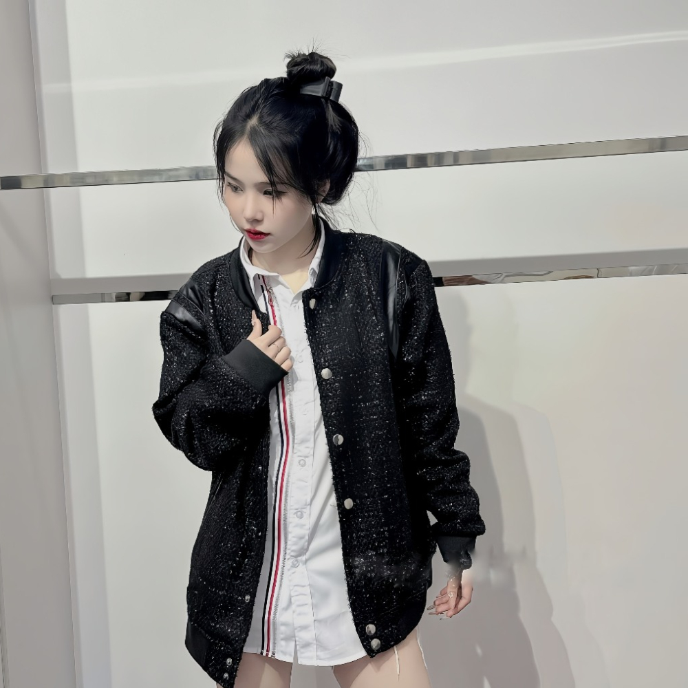 Áo khoác teddy bomber nam nữ vải dạ đính kim tuyến thêu sọc da đen hai vai bo ống 2 lớp dày dặn