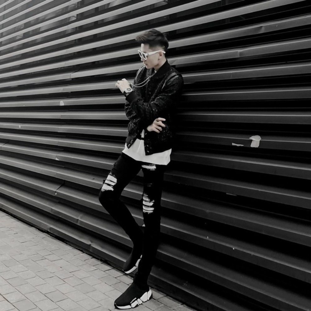 Áo khoác teddy bomber nam nữ vải dạ đính kim tuyến thêu sọc da đen hai vai bo ống 2 lớp dày dặn