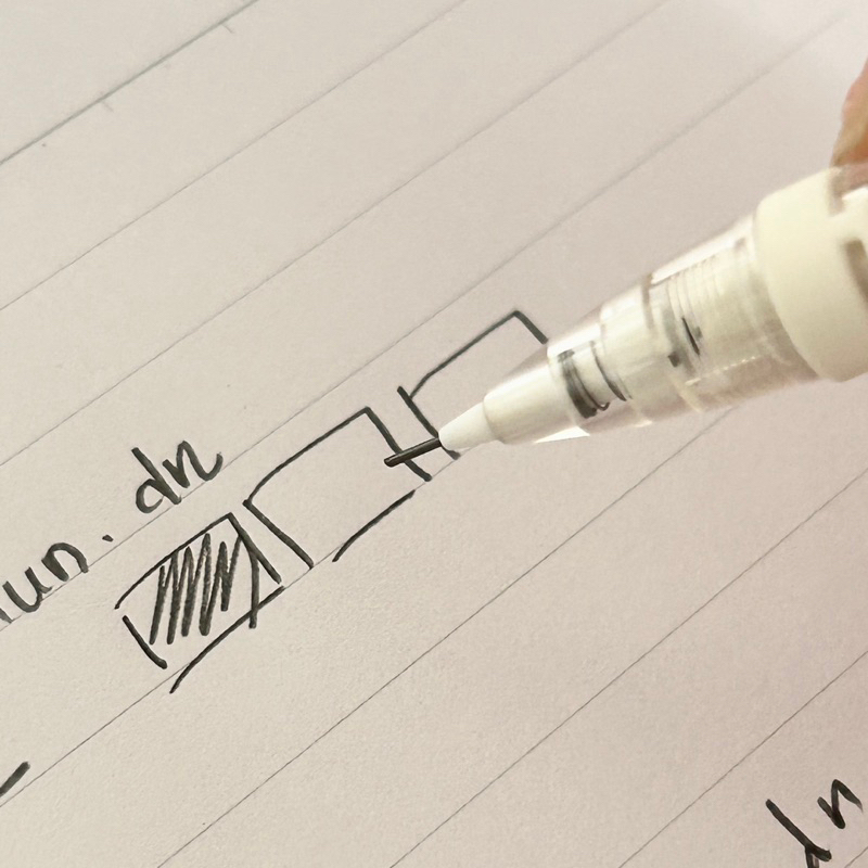 BÚT CHÌ KIM VÀ HỘP KIM DELI BASIC NGÒI 0.5mm  - tiệm nhà chun