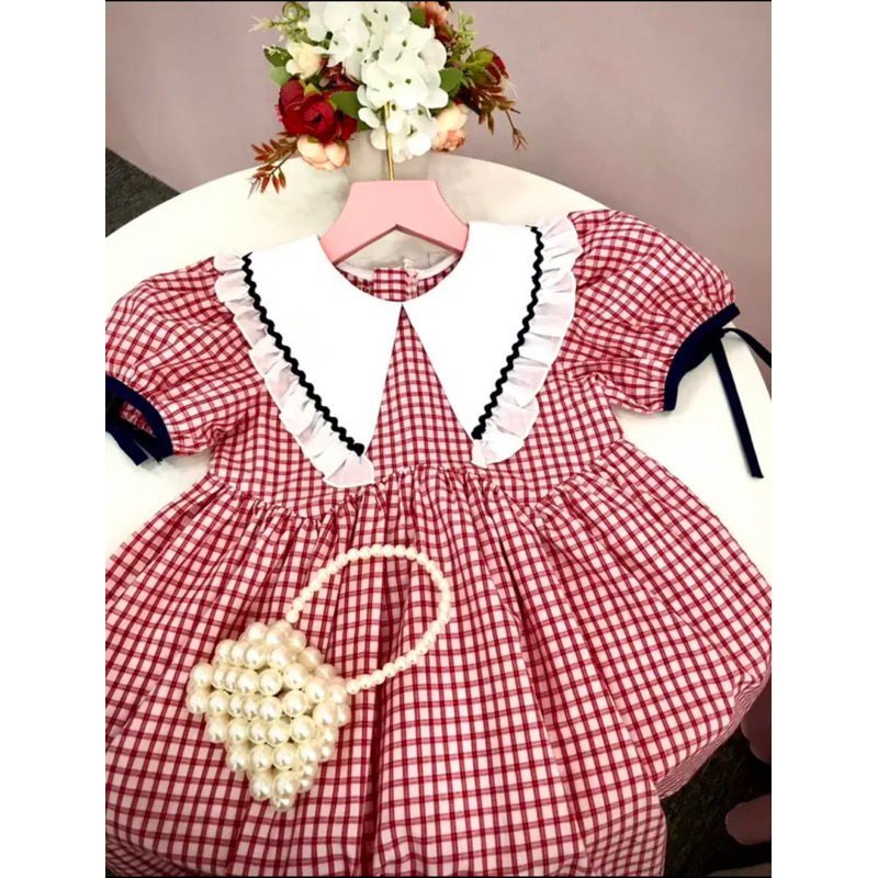 Pass đầm bé gái dứoi 18kg