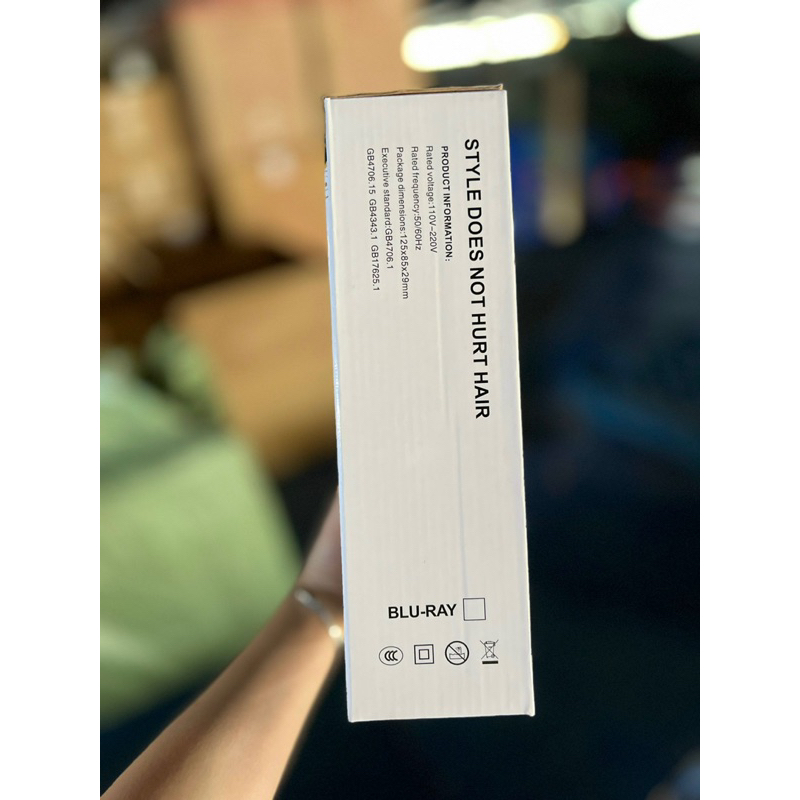 Máy sấy tóc tạo kiểu 2 chiều nóng lạnh