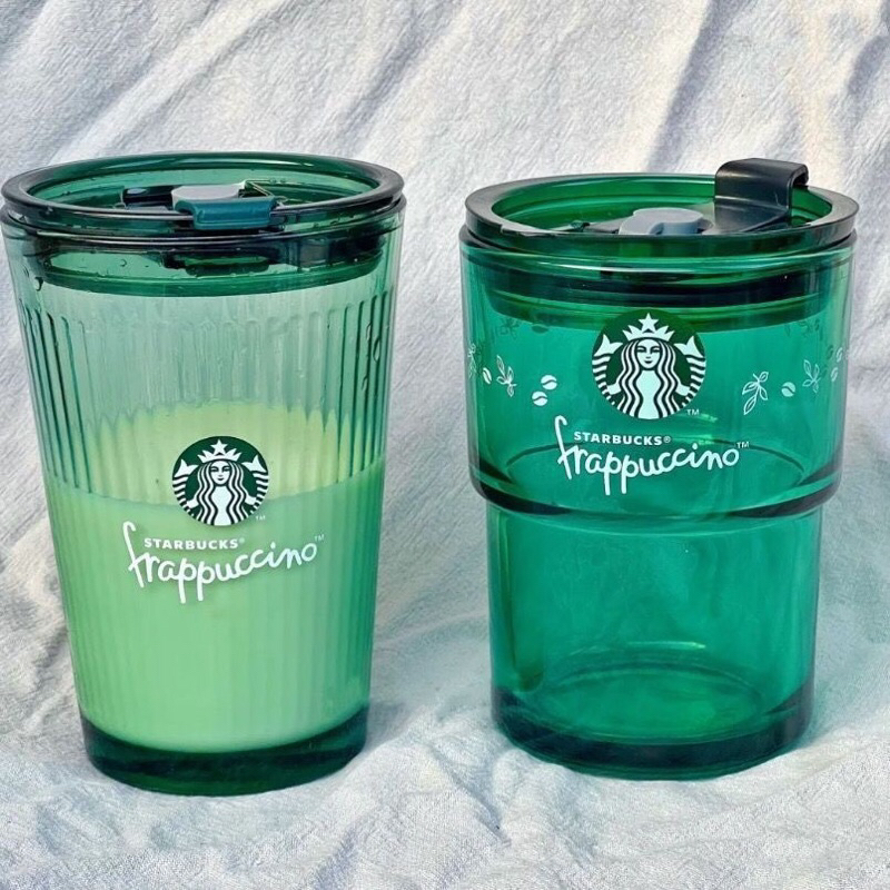 Cốc uống nước Starbuck bằng thuỷ tinh màu xanh lá có kèm ống hút