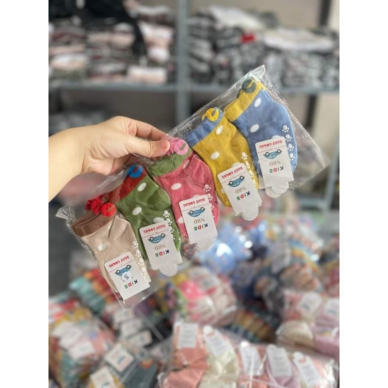 10 đôi tất chống trơn cho bé