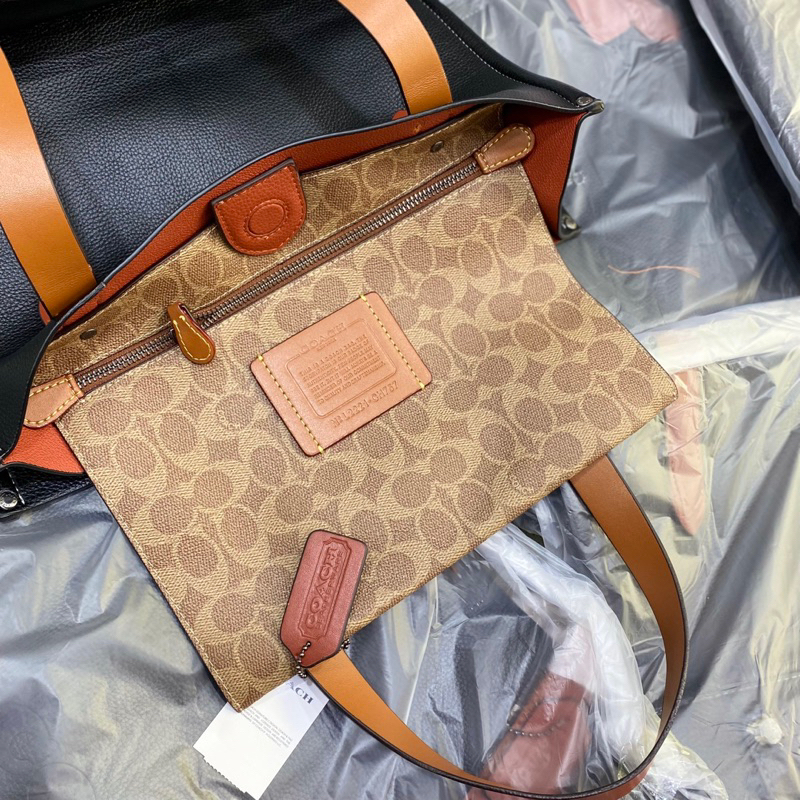 Túi coach relay tote cho nữ