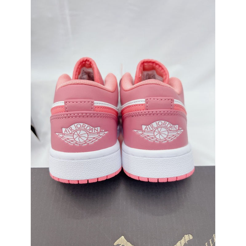 Giày sneaker Jo.rdan hồng full thấp