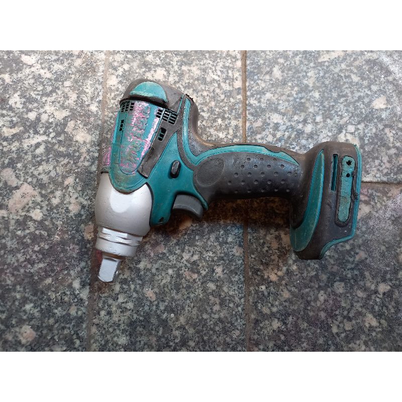 Bu lông 14.4v makita chạy OK