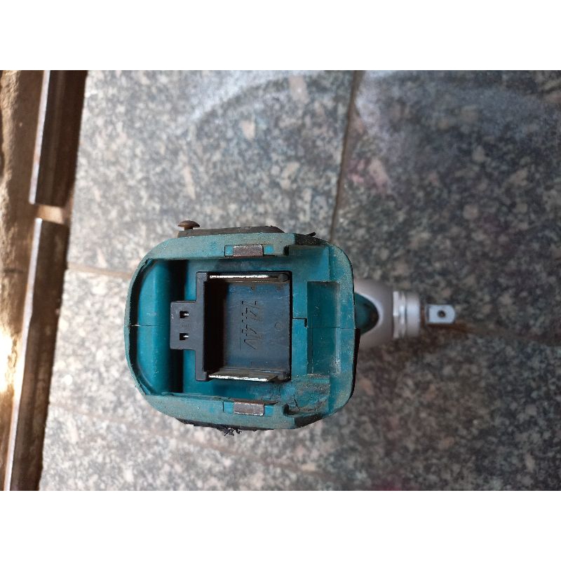 Bu lông 14.4v makita chạy OK