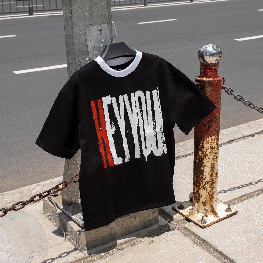 Áo thun Heyyou! Spray Paint