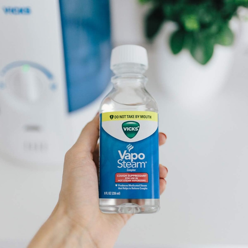 Tinh dầu Vicks dùng cho máy xông trị ho cảm Vicks 236ml