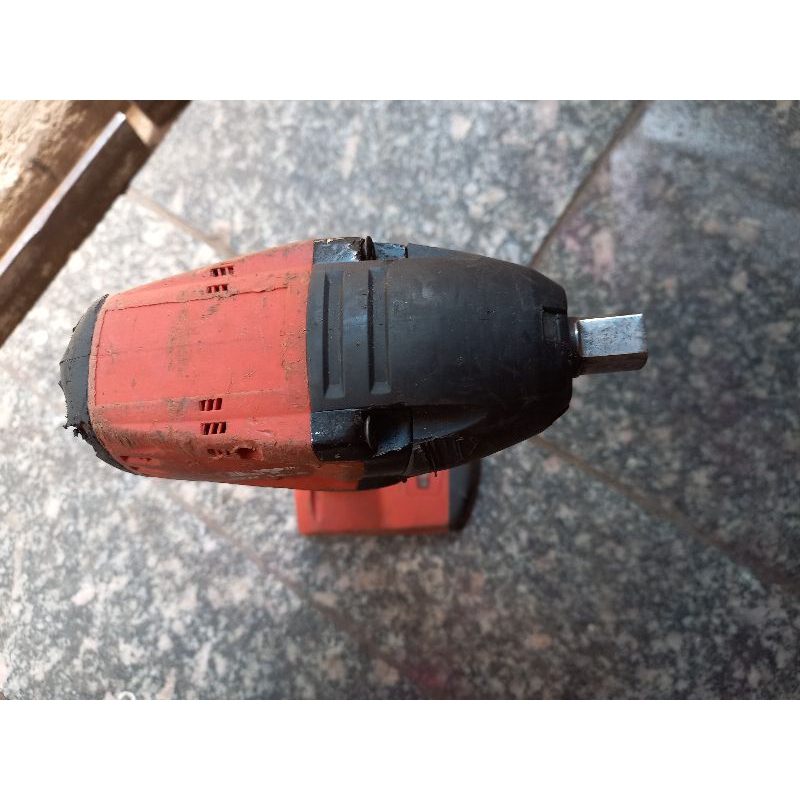 Bu lông hilti 14.4v không than