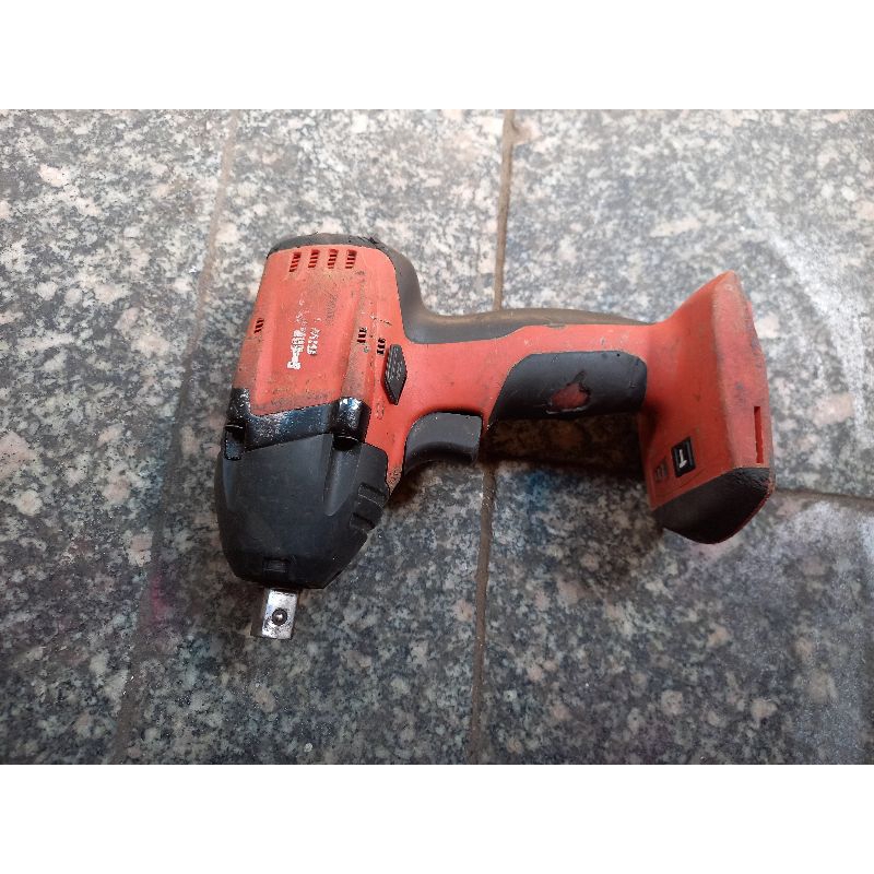 Bu lông hilti 14.4v không than