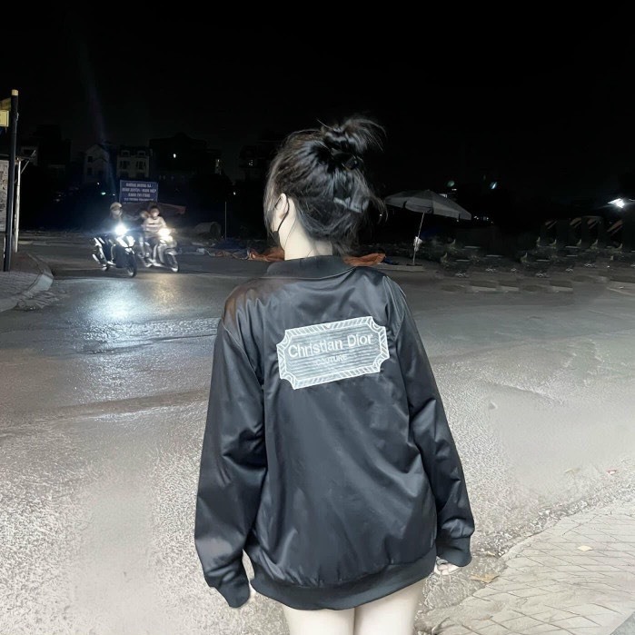 Áo Khoác Gió Họa Tiết Tiết Logo Sau Lưng  HAI LỚP