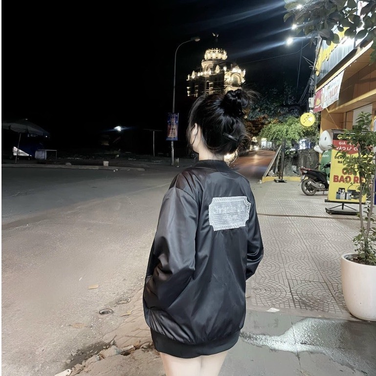 Áo Khoác Gió Họa Tiết Tiết Logo Sau Lưng  HAI LỚP