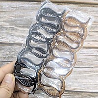 Vỉ 12 chiếc kẹp càng cua 5 răng